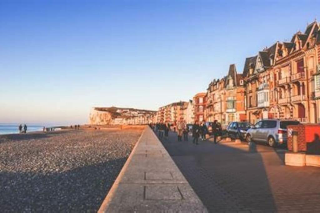 La Baigneuse Maison Avec Jardinet Et Parking Prive, A 200 M Plage Кайё-сюр-Мер Экстерьер фото